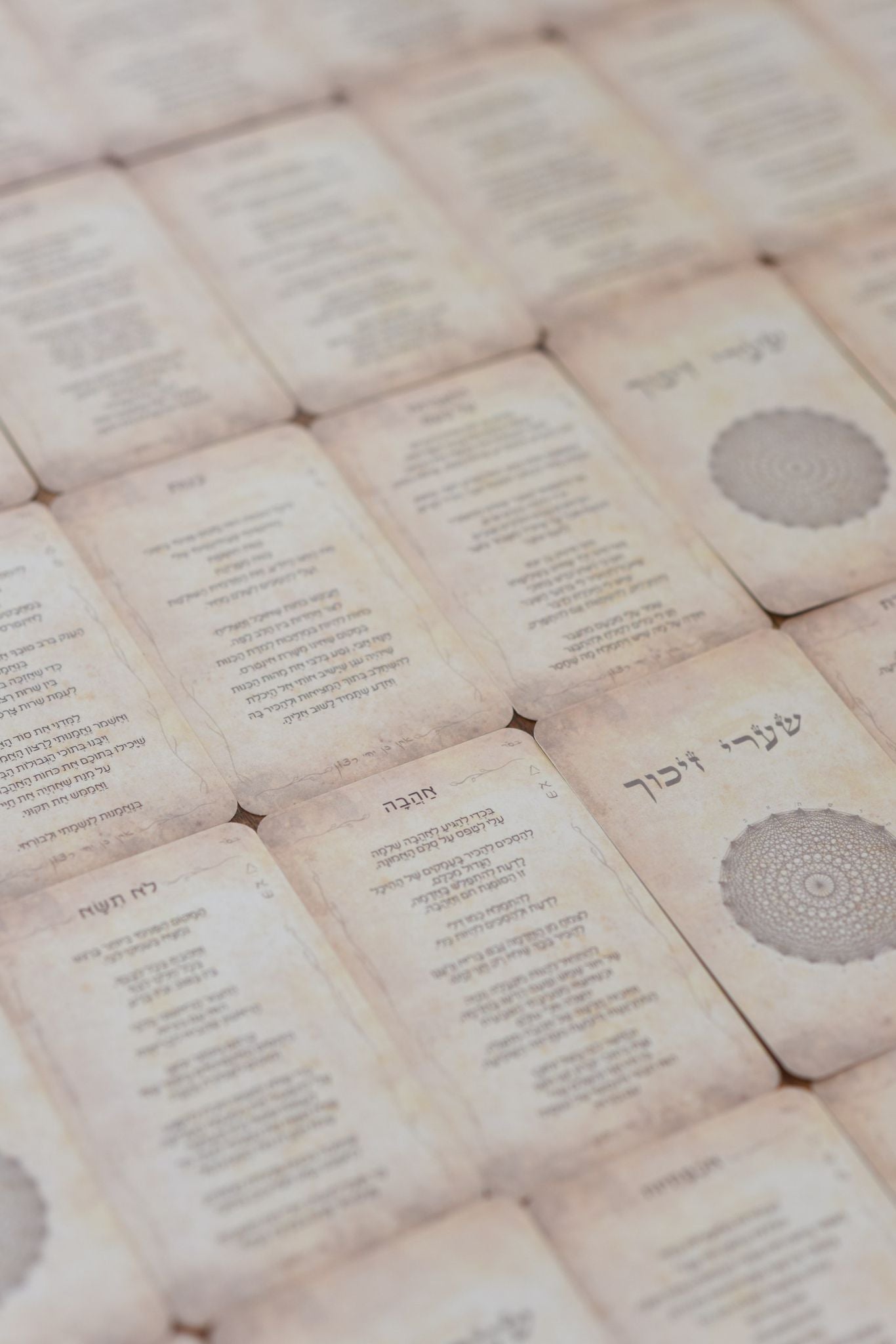 קלפי תודעה- שפת הנשמה- מעגלי נשים ומנחות קבוצות