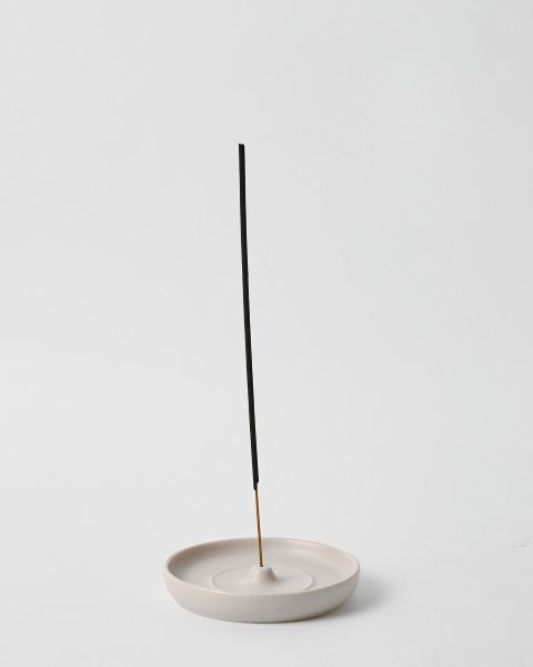 מעמד משולב לקטורת עשוי חרס