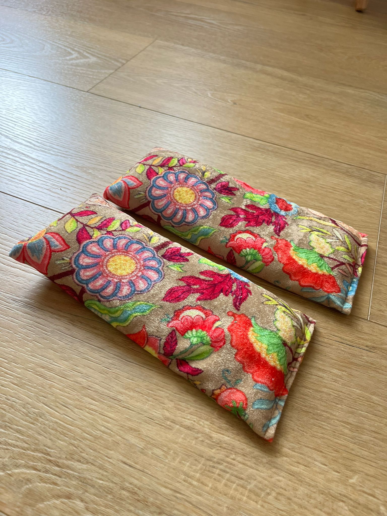 כריות עיניים Premium להרפיה – גדולות במיוחד 450 גרם!