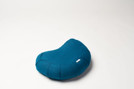 כרית מדיטציה חצי סהר במילוי סובה