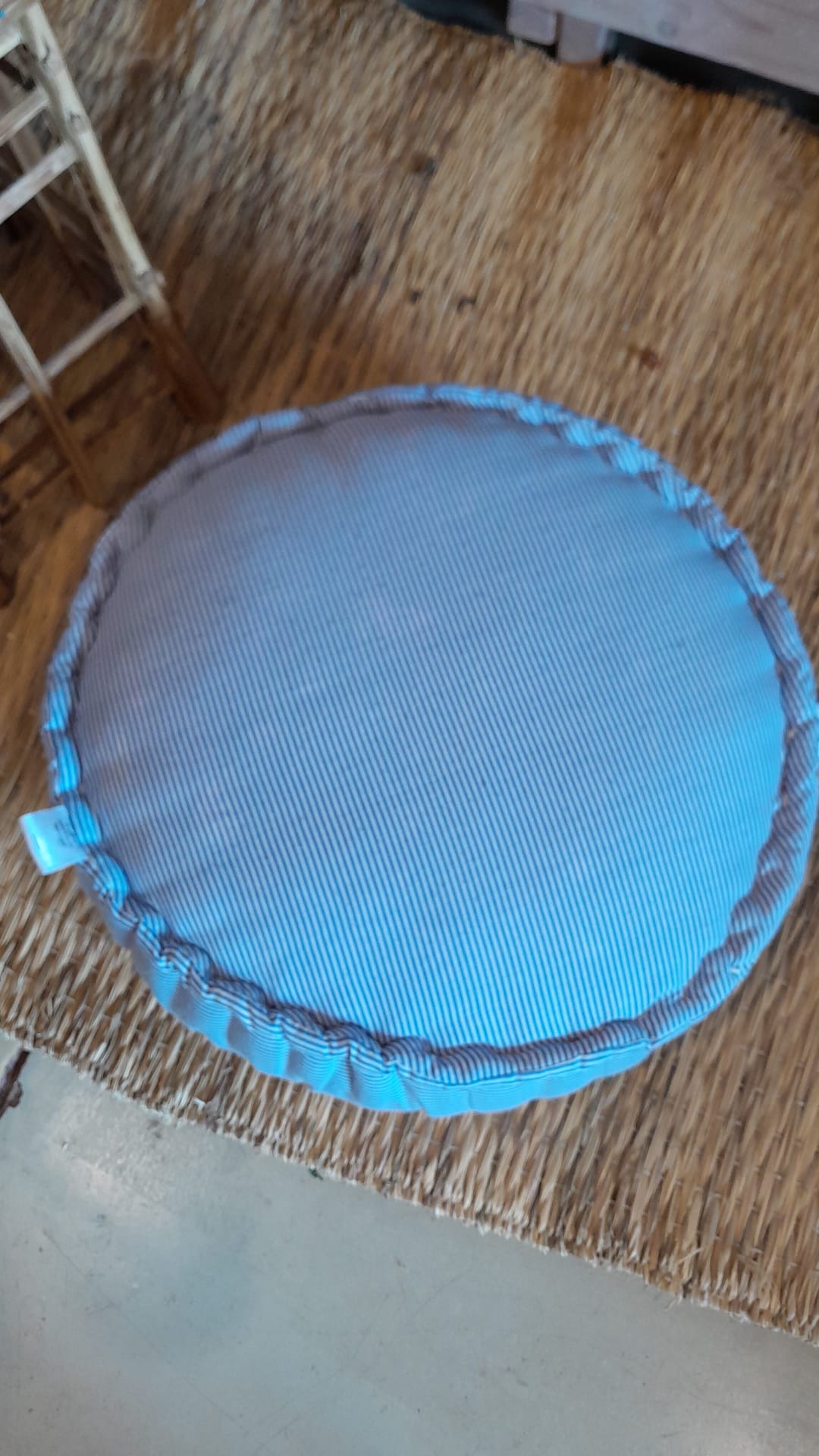 Round Pillow 35cm Blue Lines